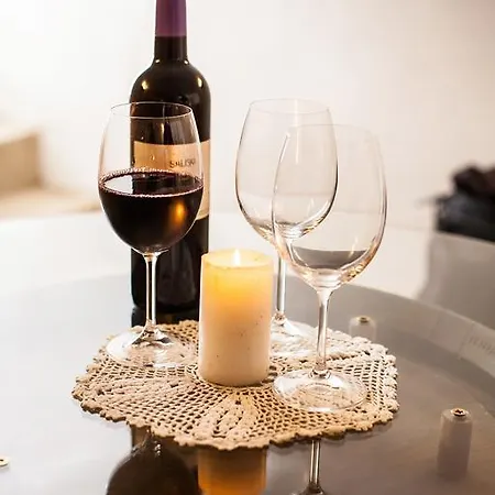 Maushaus Pensión 4*