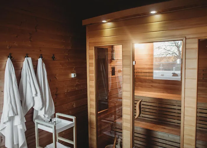 Maushaus Πανσιόν Vemend