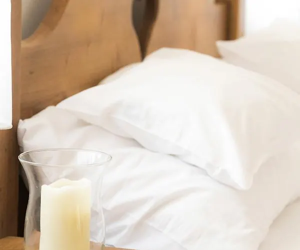 Maushaus Πανσιόν Vemend